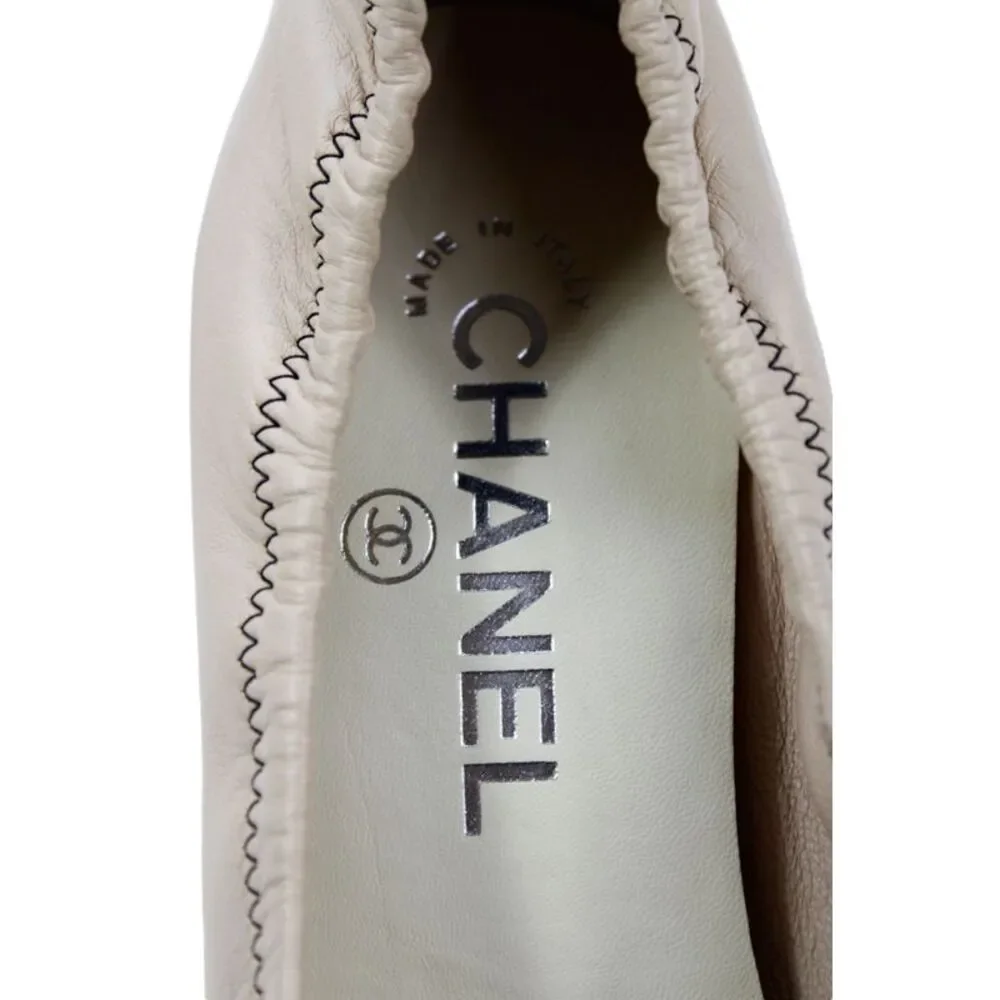 Chanel Womens Leather Cap Toe High Heels Pumps Shoes Beige Black Sz 7.5